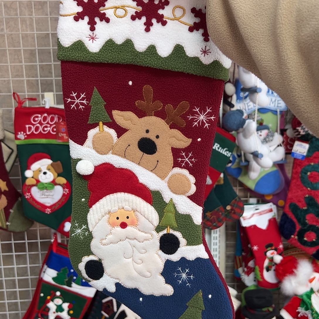 毛绒圣诞袜子挂件
