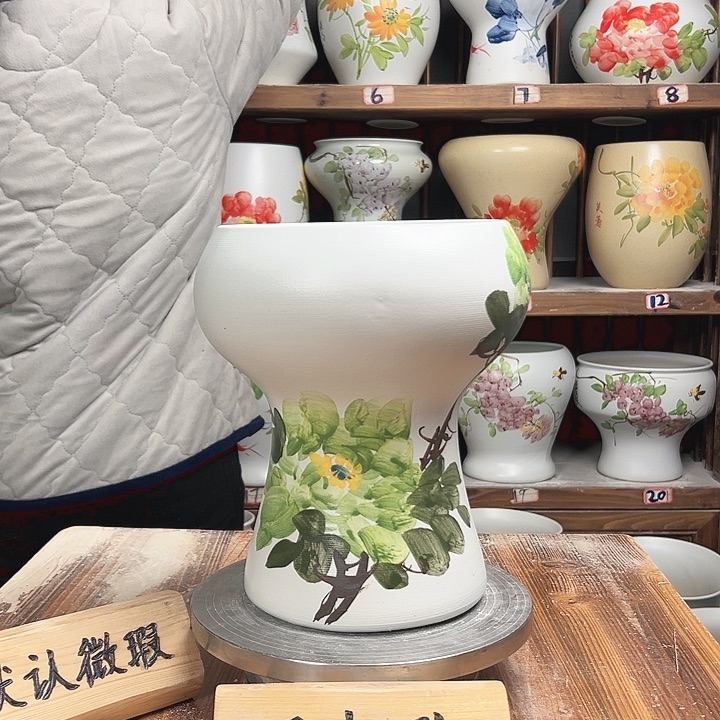 摆件火炬绿绿绿牡丹新款陶瓷陶瓷