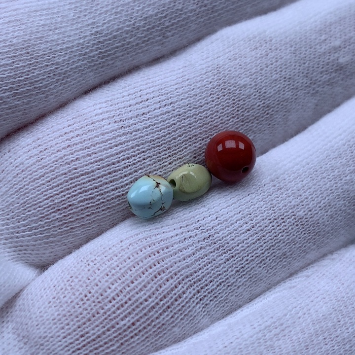 南红玛瑙未镶嵌珠宝奇石