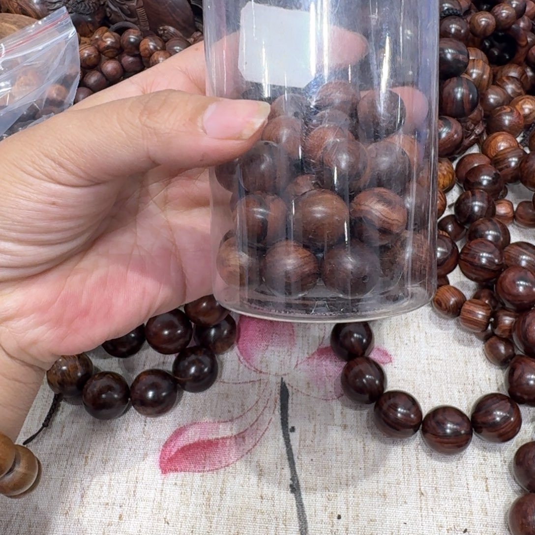 小***宙有机玻璃小件物品的价格