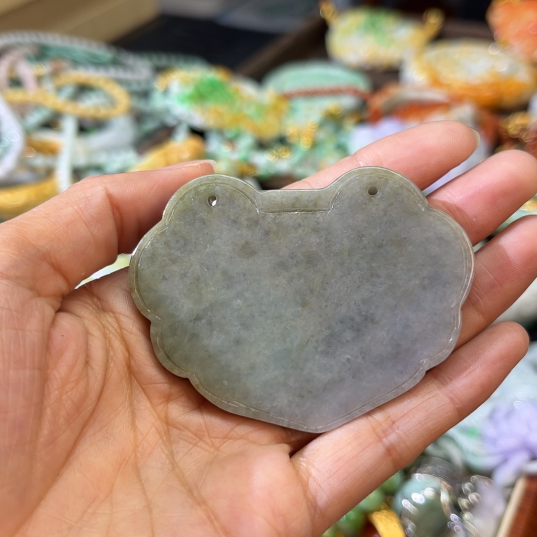 翡翠颈饰未镶嵌待编款