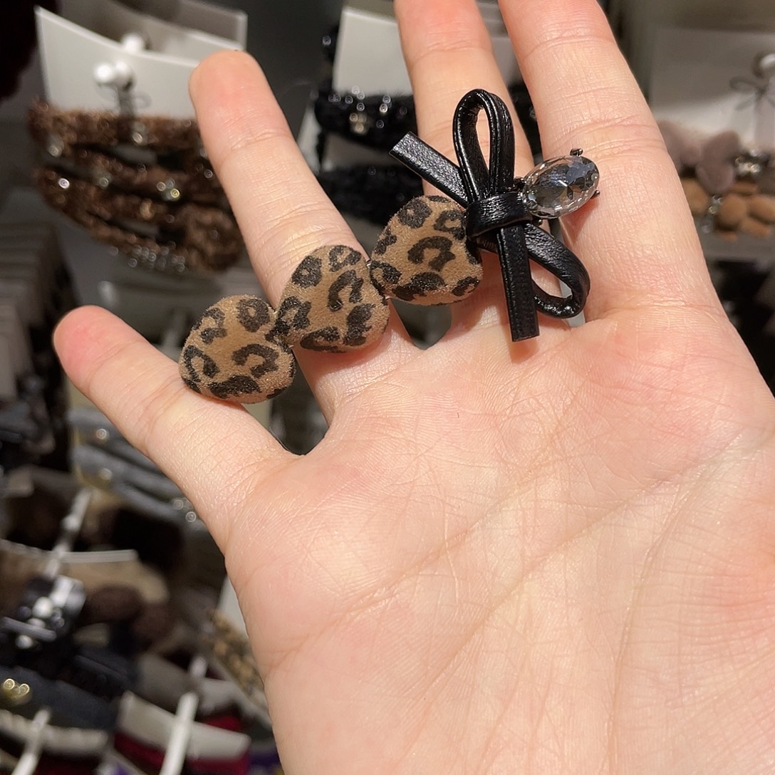 布艺非金属豹纹爱心三个
