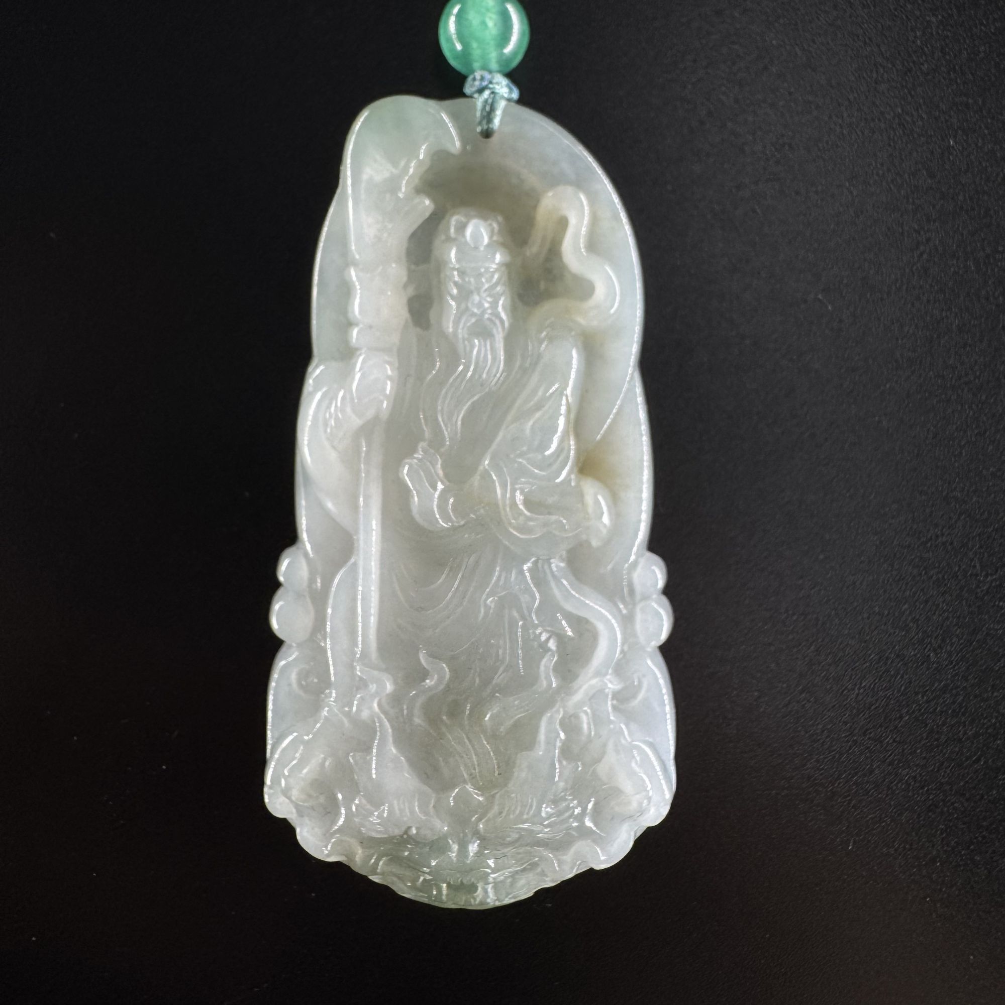 19冰润晴底飘绿翡翠 · 武圣牌/Ax250500821保利厦门拍卖