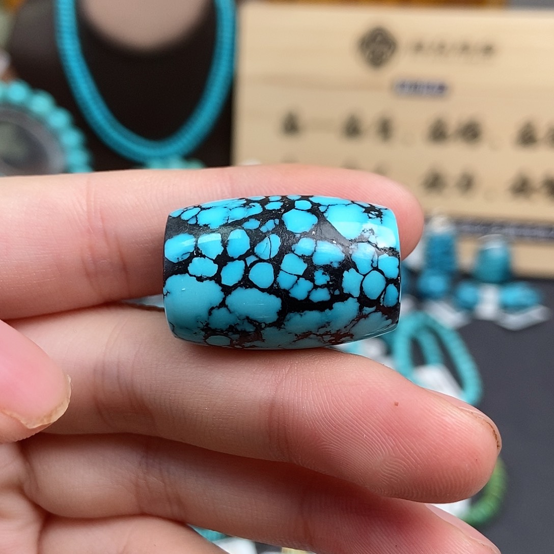 绿松石雕刻未镶嵌