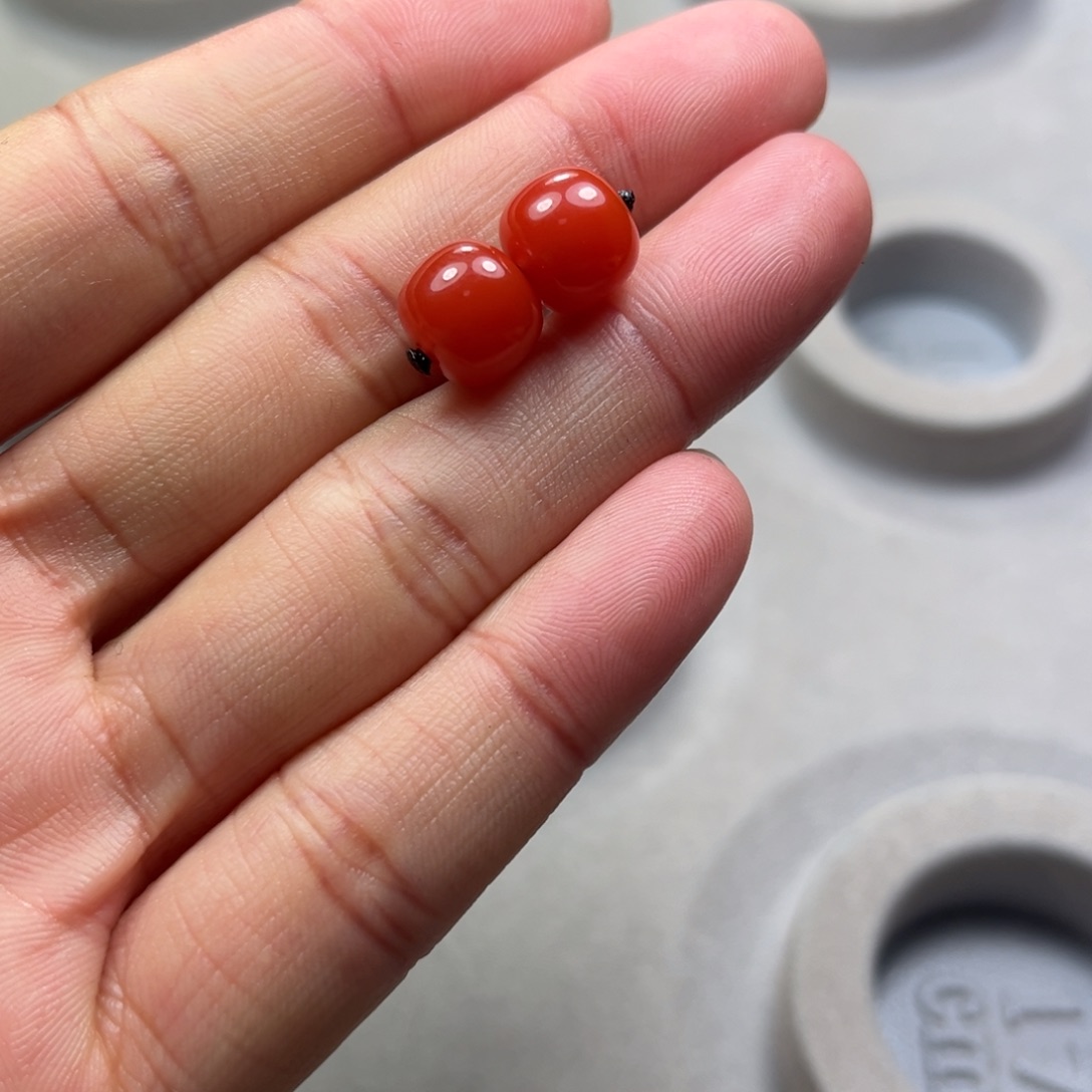 南红玛瑙10+老型对珠未镶嵌