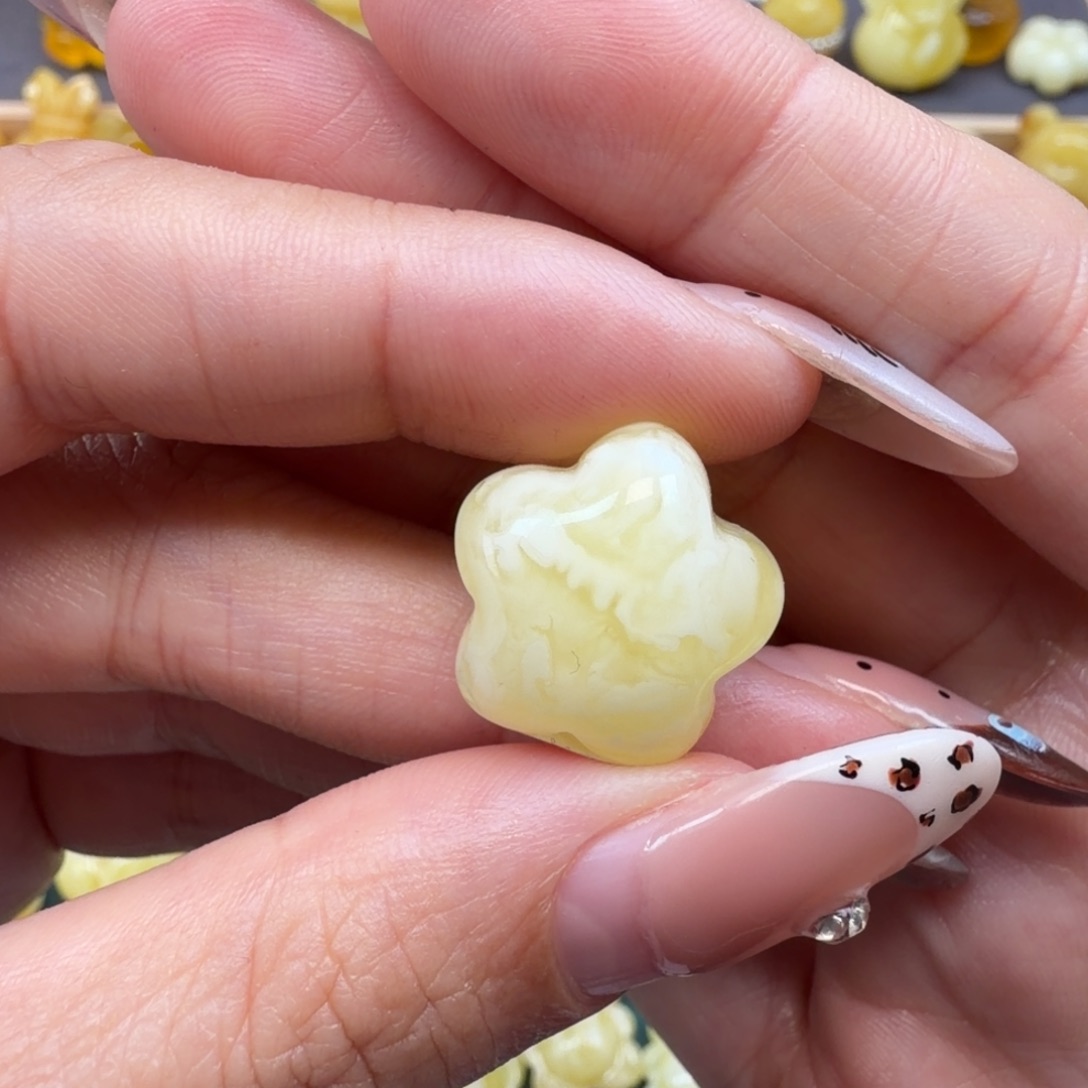 蜜蜡未镶嵌裸石蜜蜡