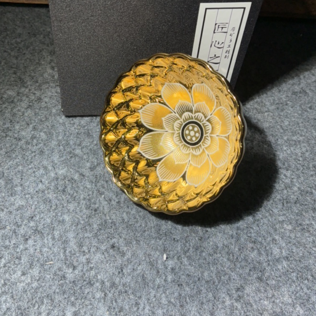 夜光手绘金佛莲配礼盒建盏主人杯一只