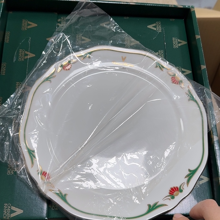 瓷片一大五小哈哈哈哈哈哈哈哈哈哈哈