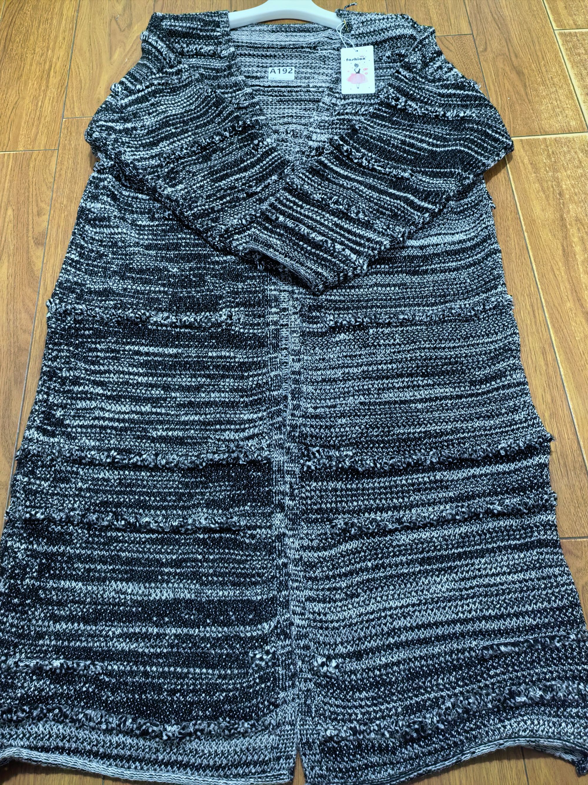 192针织长袖女百搭时尚冬毛衣开衫女款休闲