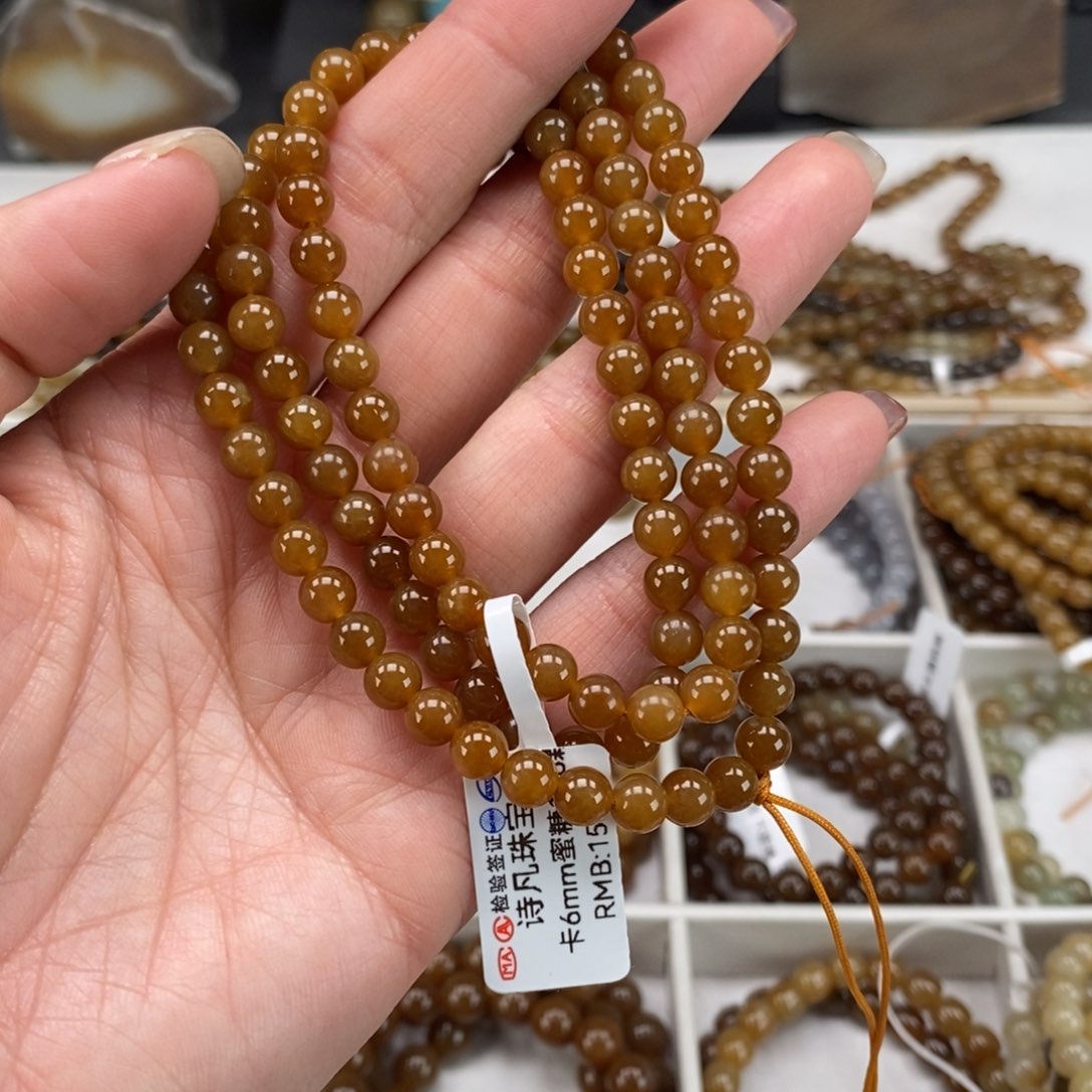 和田玉（糖玉）手串未镶嵌敏*