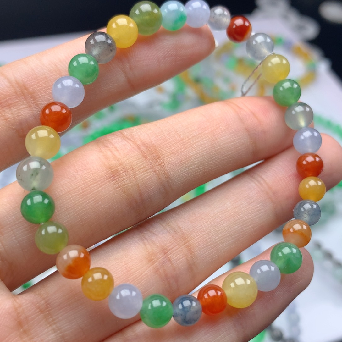 翡翠手链未镶嵌卡