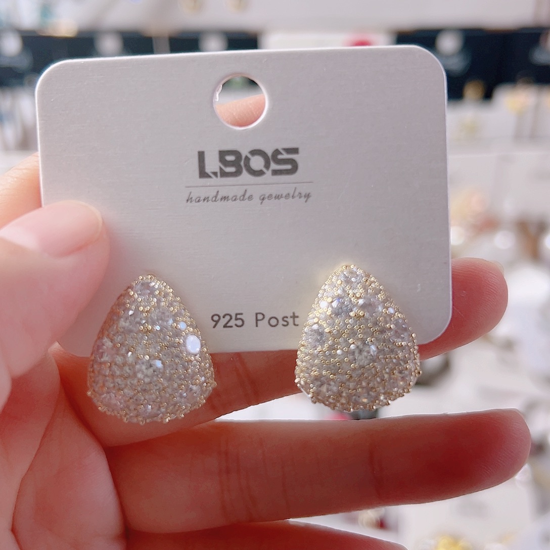 锆石纯铜合金耳环是