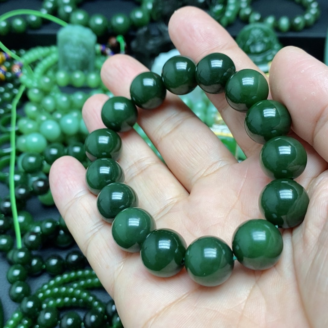 和田玉（碧玉）手串未镶嵌摩***默