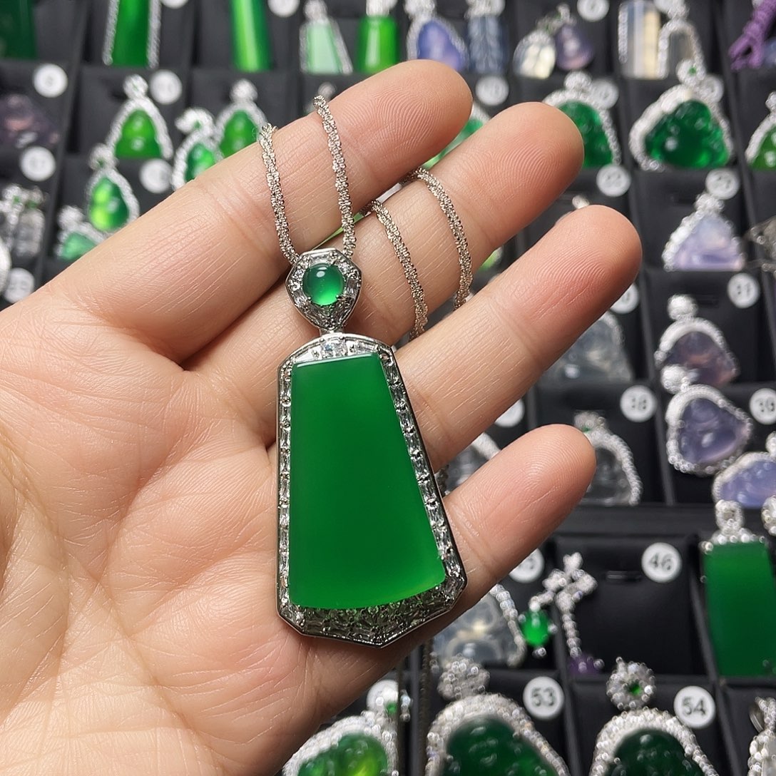 玛瑙/玉髓合金颈饰