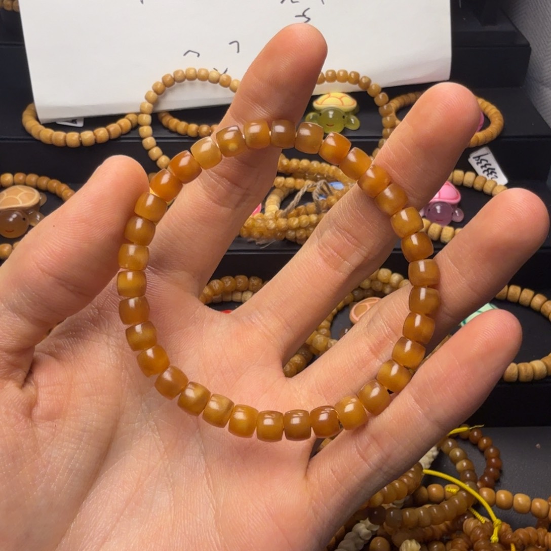 龙眼菩提吊坠阿*啊保真龙脊菩提全透玉化料直切单圈6➕