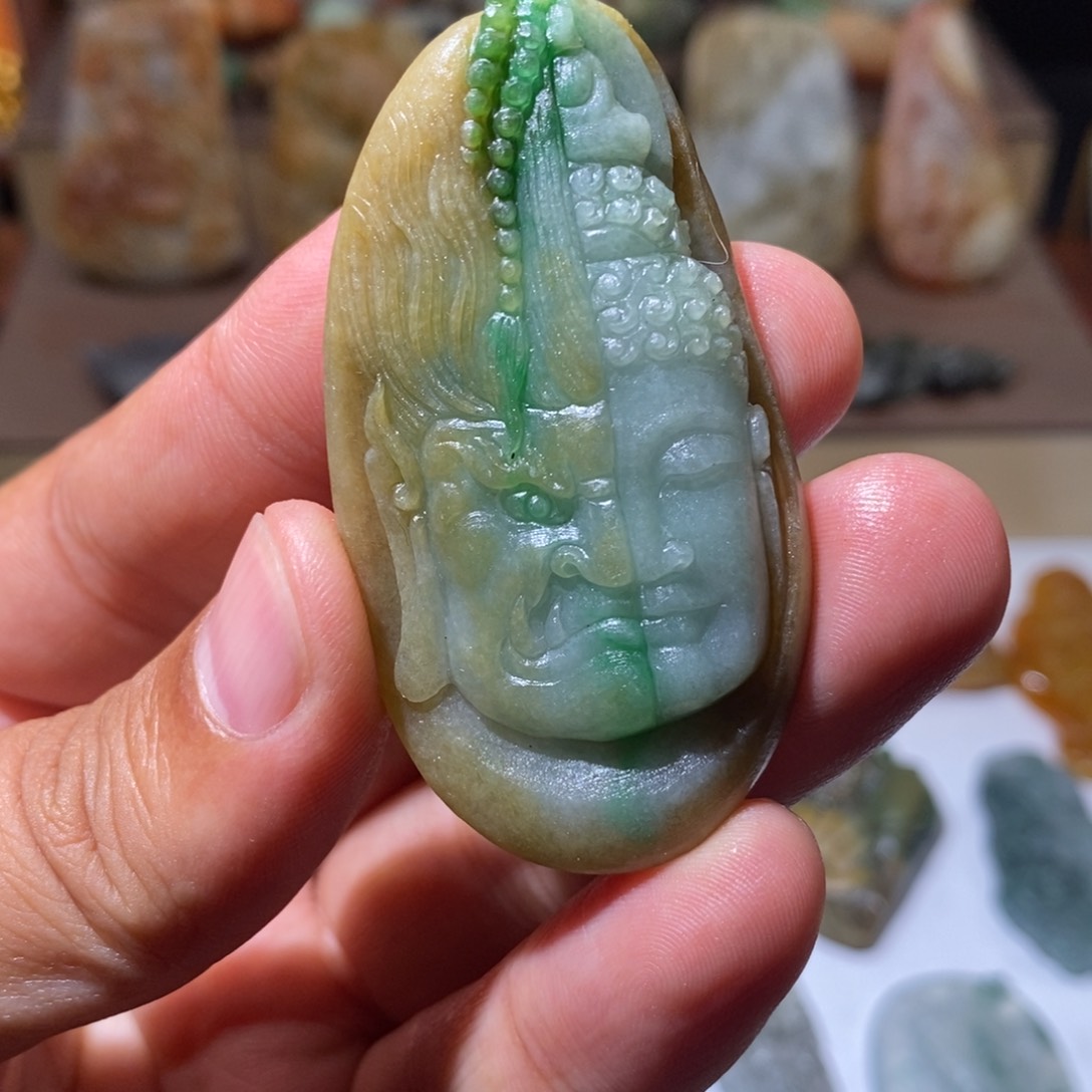 未镶嵌定制翡翠工厂