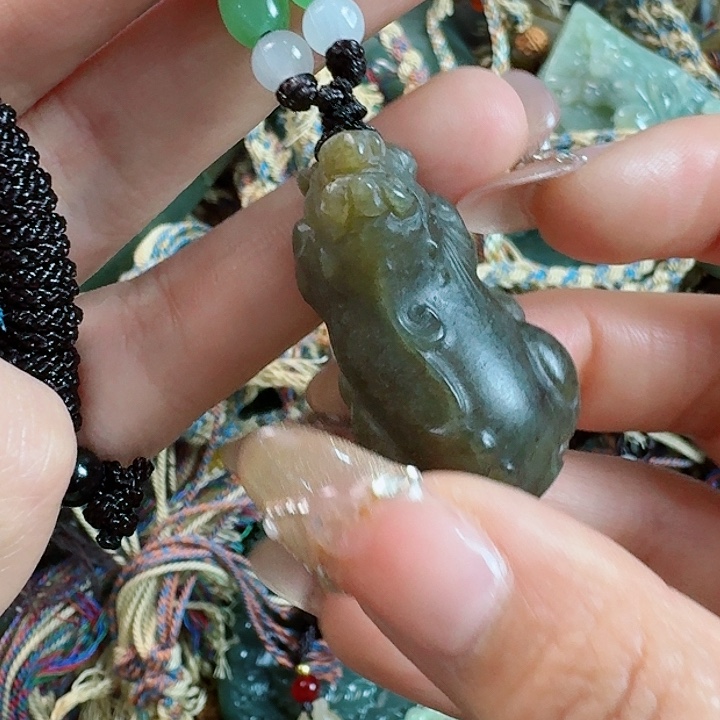 和田玉挂件未镶嵌