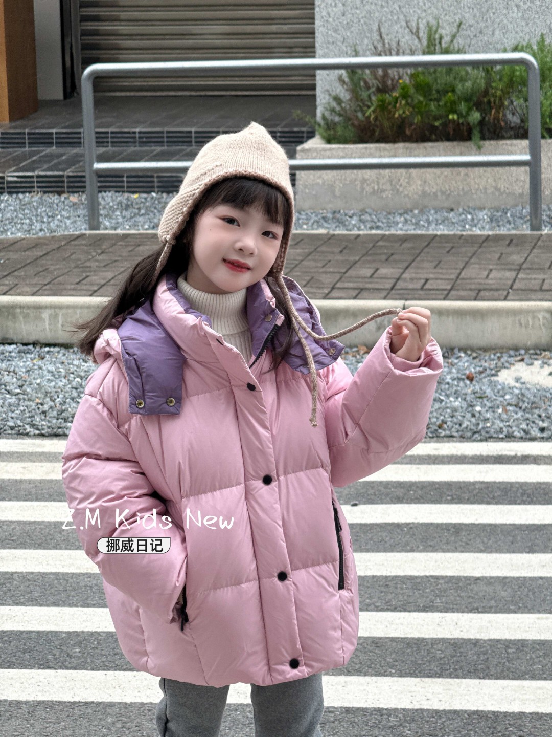 【挪威日记】25冬季女童连帽短款羽绒服中大童加厚款外套X-256221