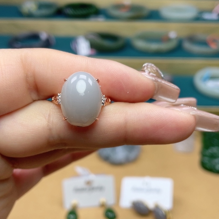 和田玉戒指未镶嵌