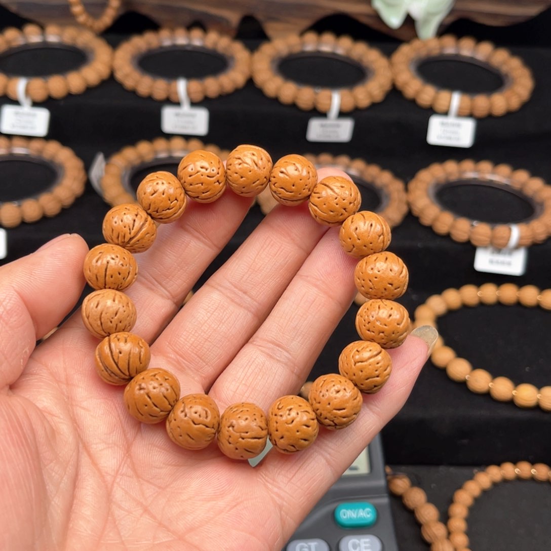 吊坠桃核装***错11111111