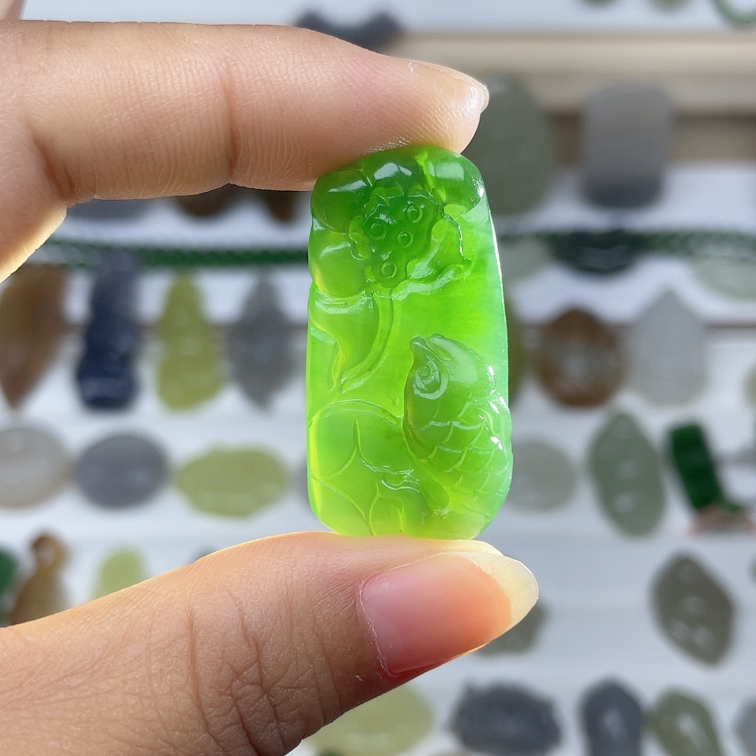 和田玉（碧玉）未镶嵌颈饰