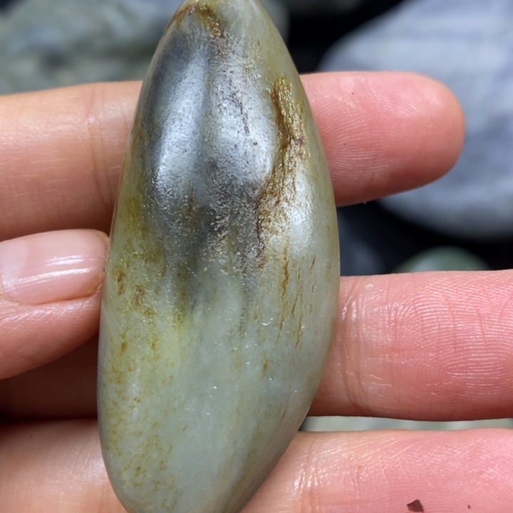 未镶嵌和田玉（糖玉）挂件