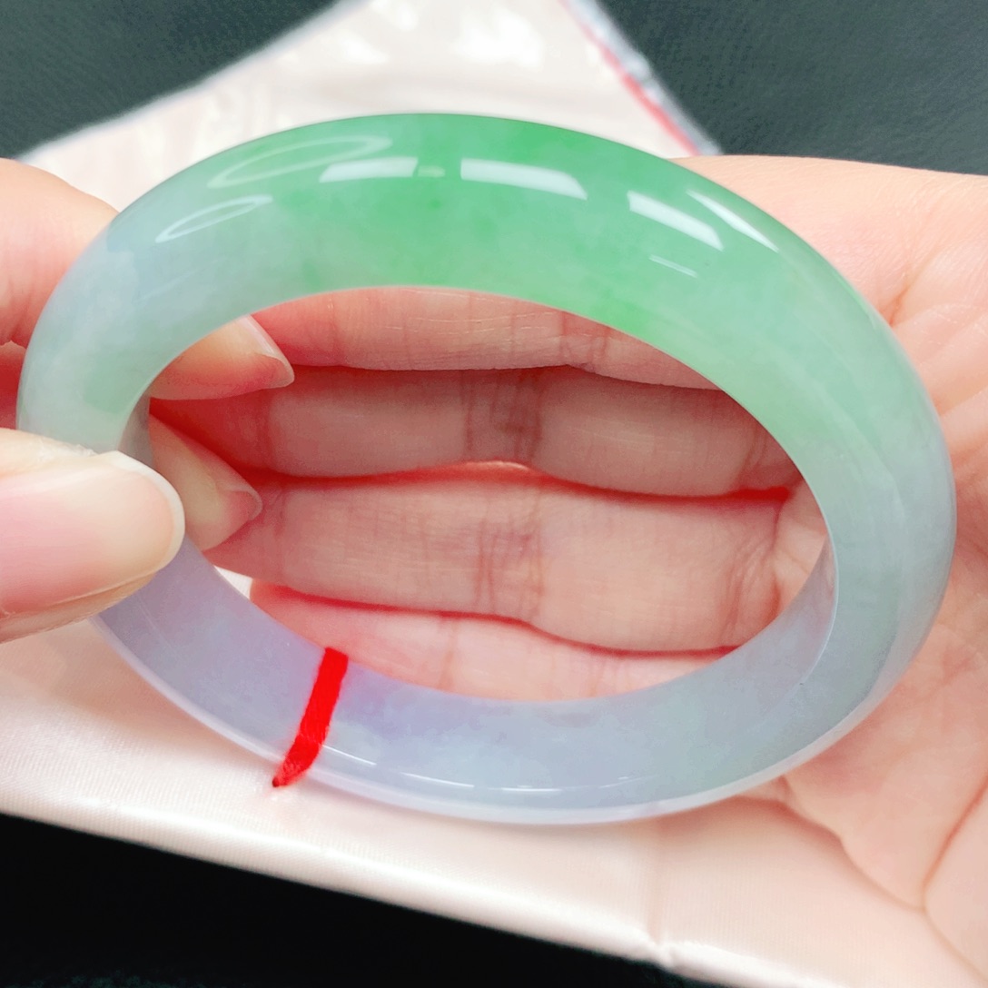 翡翠未镶嵌手镯56