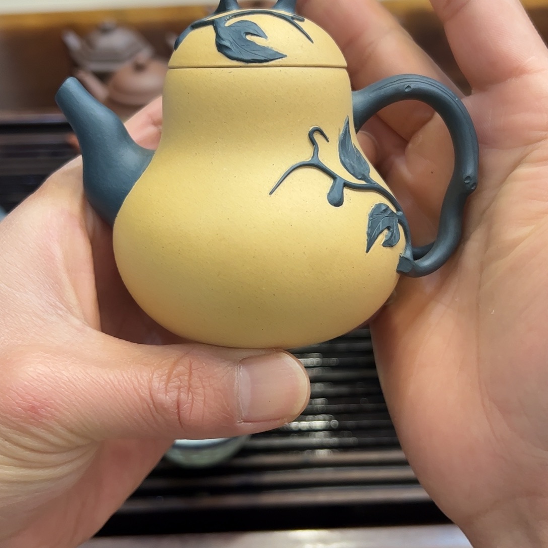 紫砂茶壶奥**乐张巧云双色葫芦