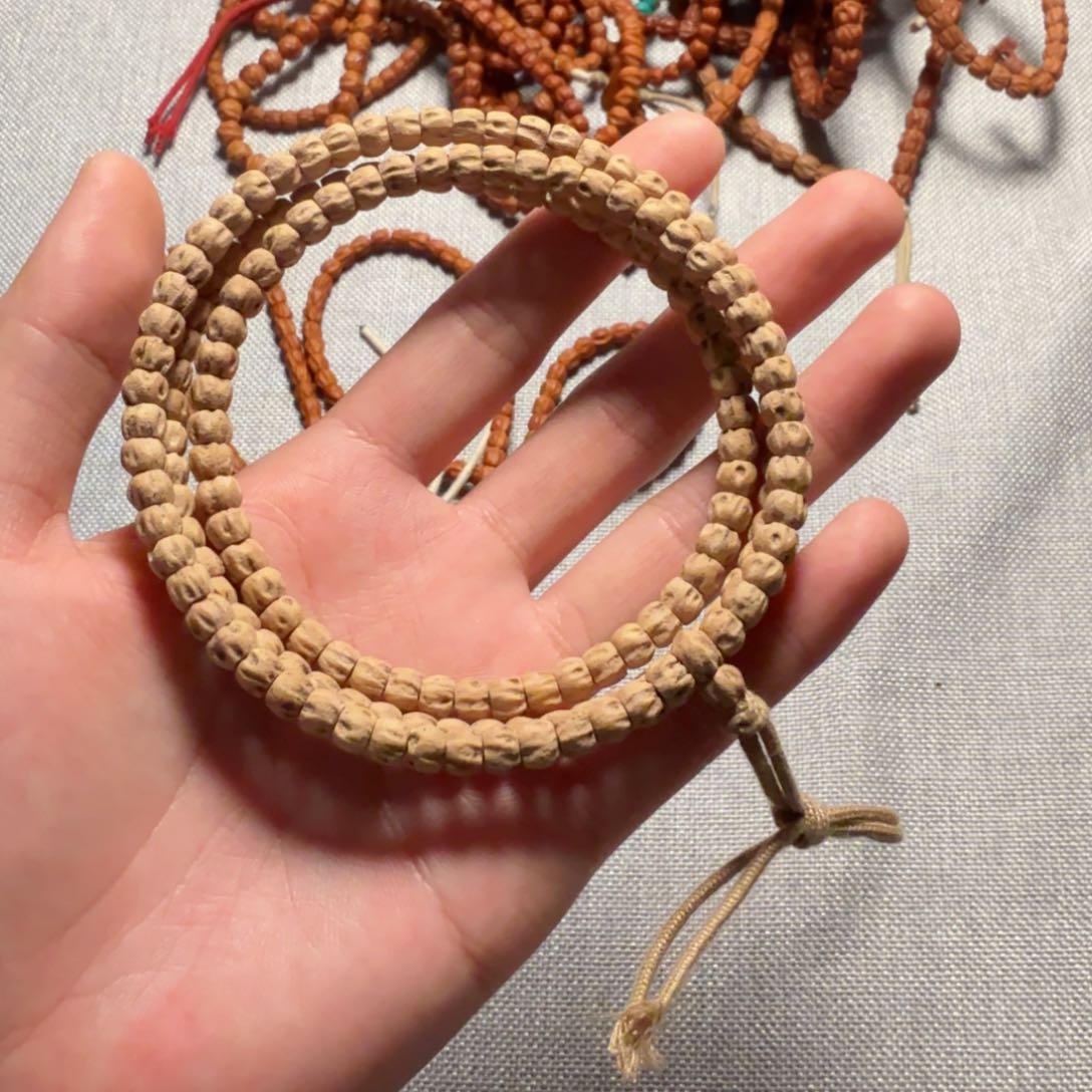 【闪购商品】柏香籽/百香籽吊坠