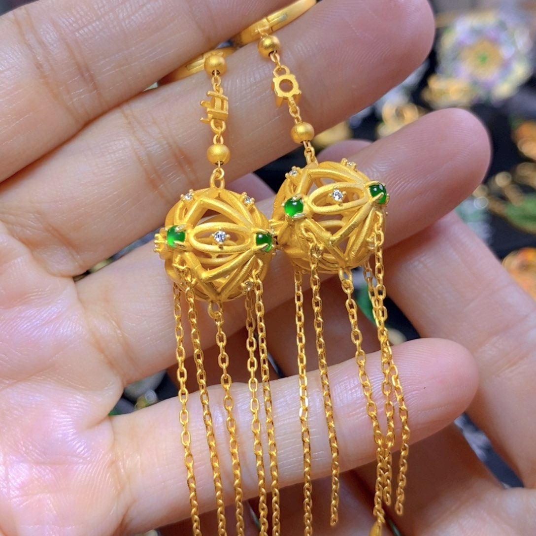 翡翠耳钉银S925镶嵌天然翡翠