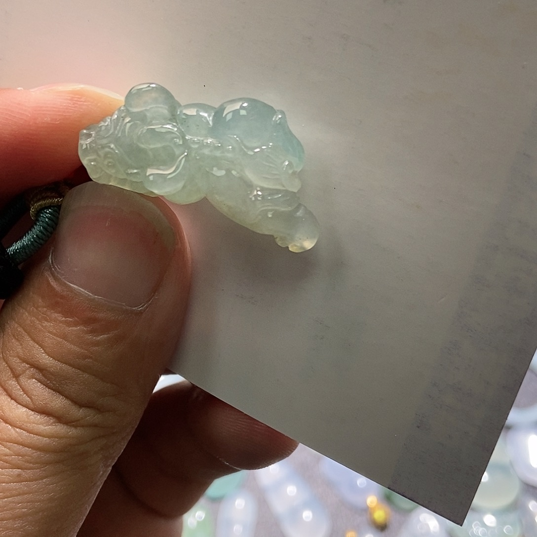 翡翠颈饰未镶嵌天然