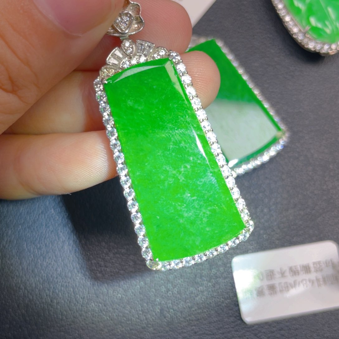 吊坠(不含链)银S925镶嵌翡翠j j k k