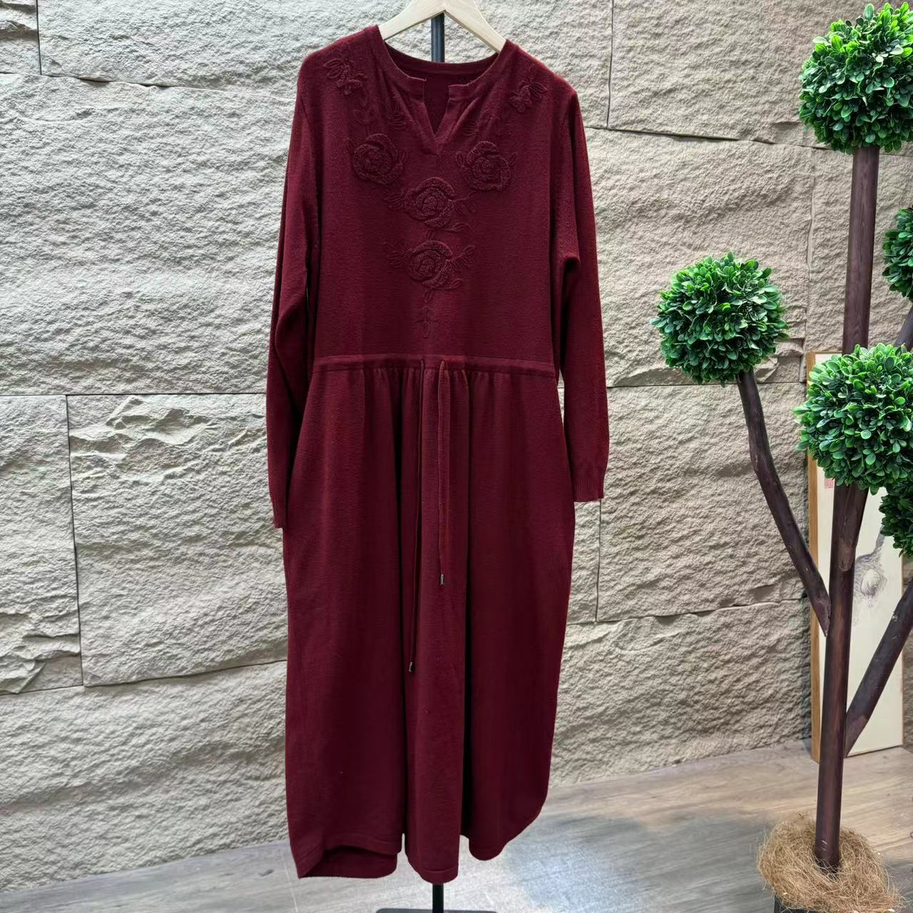 7746新款春秋休闲减龄优雅遮肉长袖连衣裙