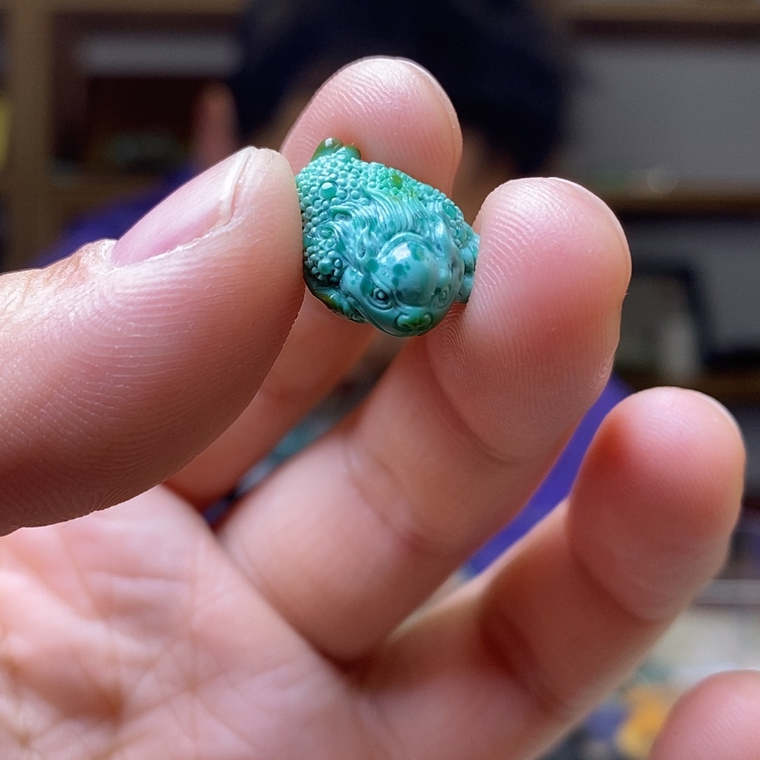 绿松石未镶嵌金蟾