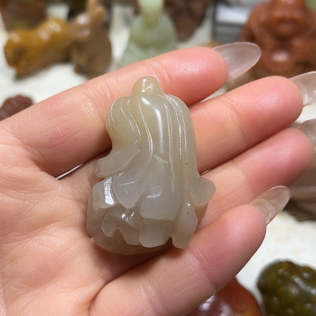 白玉菩提吊坠白玉菩提吊坠