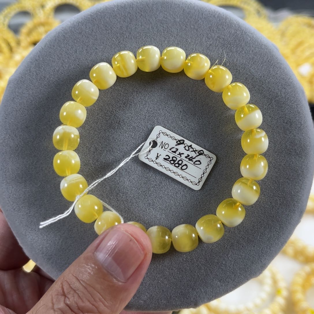 蜜蜡手串未镶嵌纯天然俄料金瓷白聚宝盆