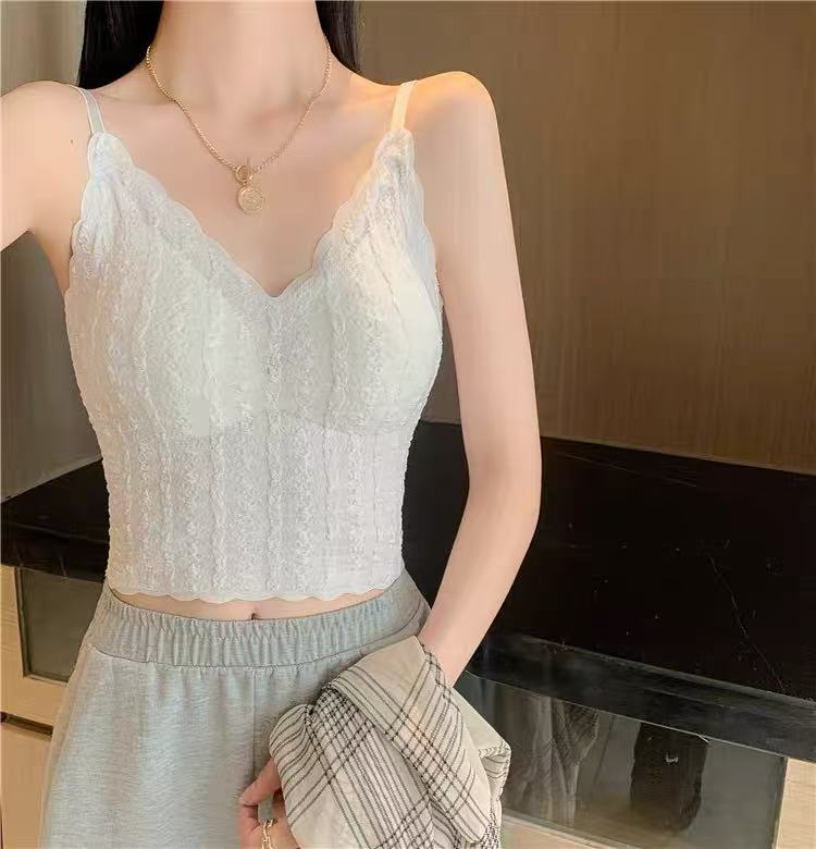 纯欲风蕾丝美背吊带背心