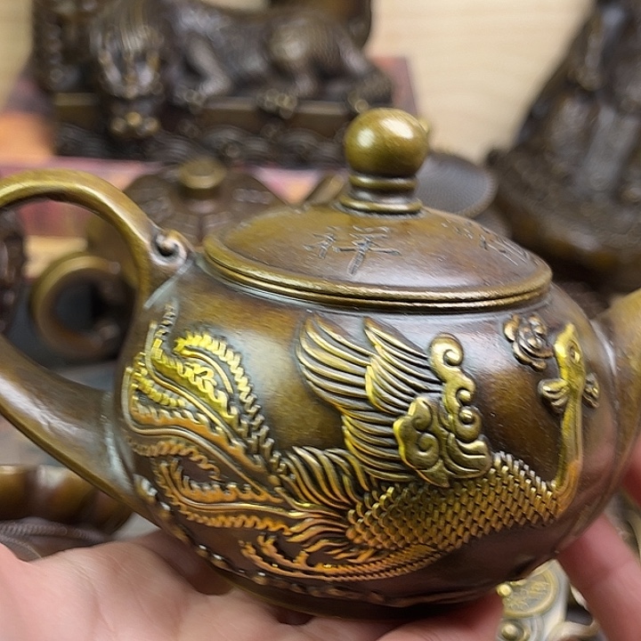 精美铜器，点击下单