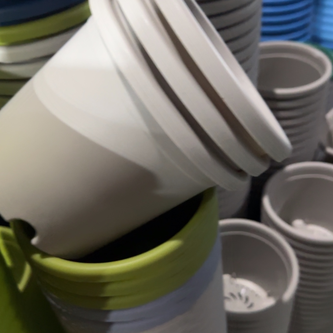 树脂四季盆2#无拖灰白微瑕13