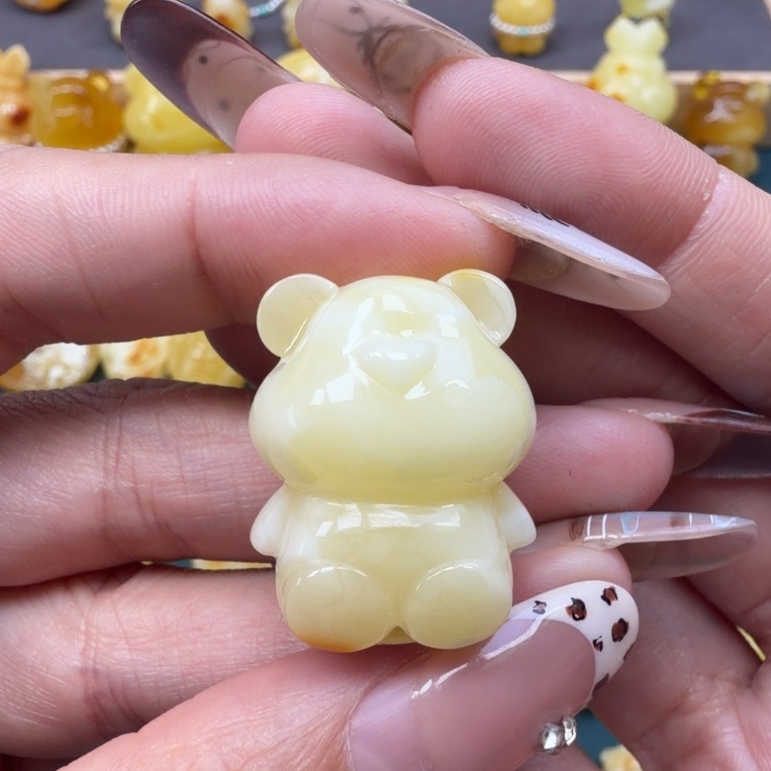 琥珀未镶嵌裸石蜜蜡