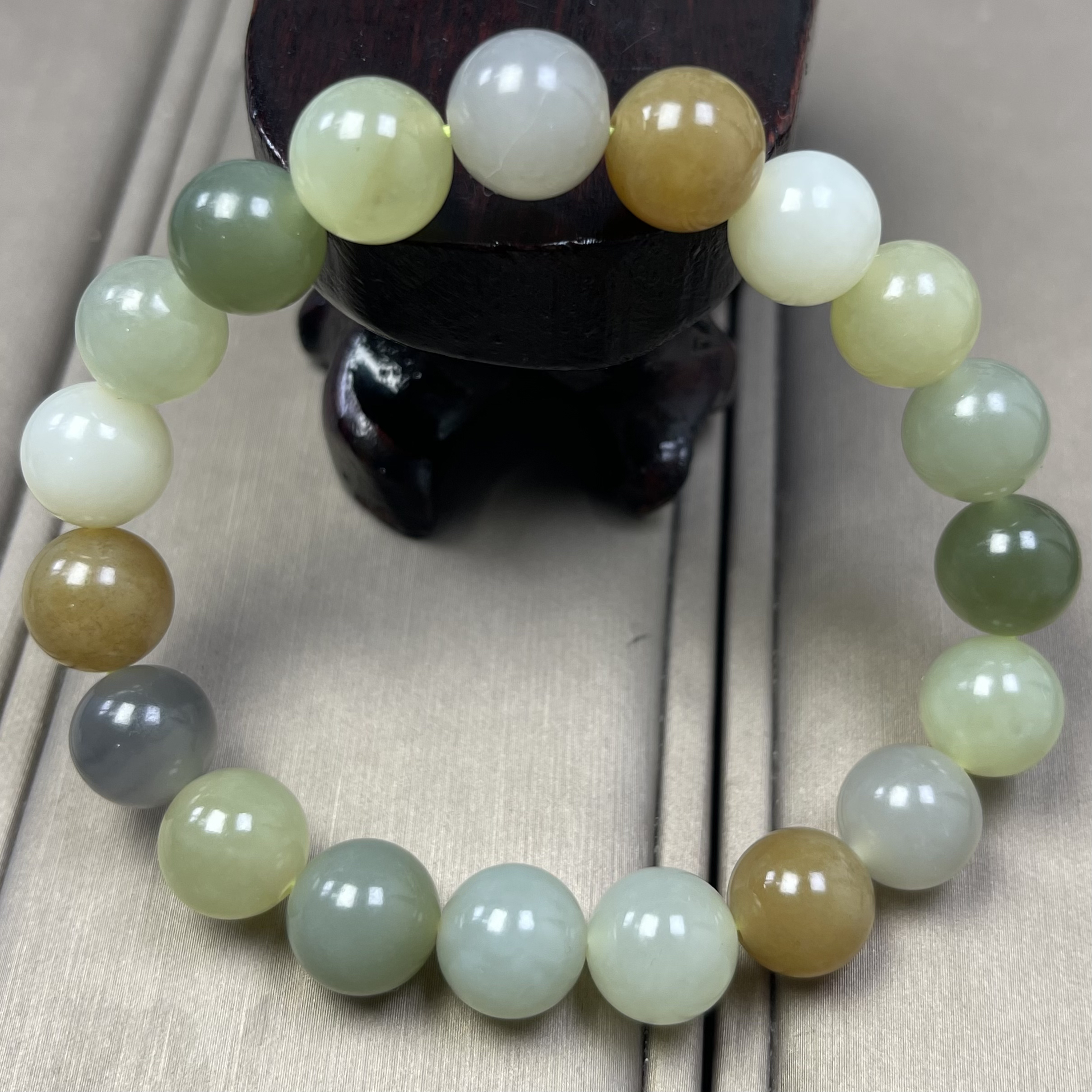 天然和田玉10mm多宝玉手串精品彩色一物一证单圈圆珠轻奢时尚