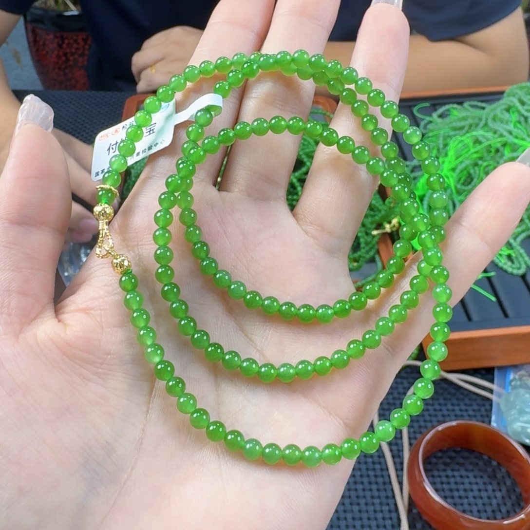 和田玉（碧玉）未镶嵌颈饰卡4