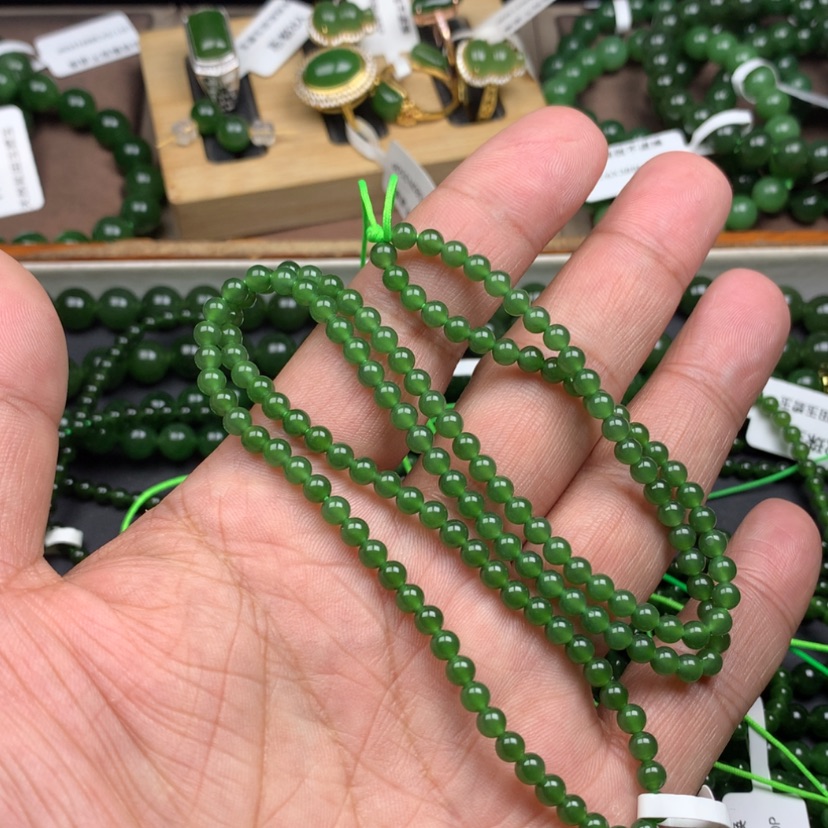 【闪购商品】颈饰未镶嵌和田玉（碧玉）浅**莉4