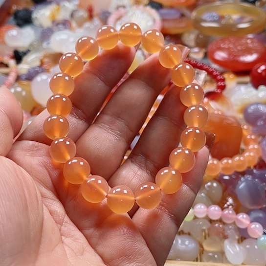 玛瑙/玉髓吊坠(赠链)未镶嵌晚**