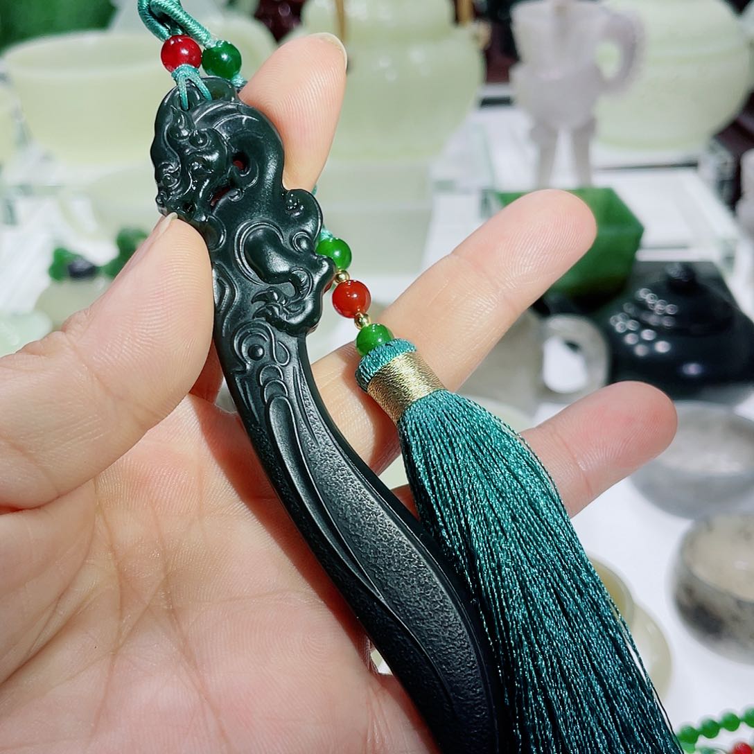 和田玉把件未镶嵌细料