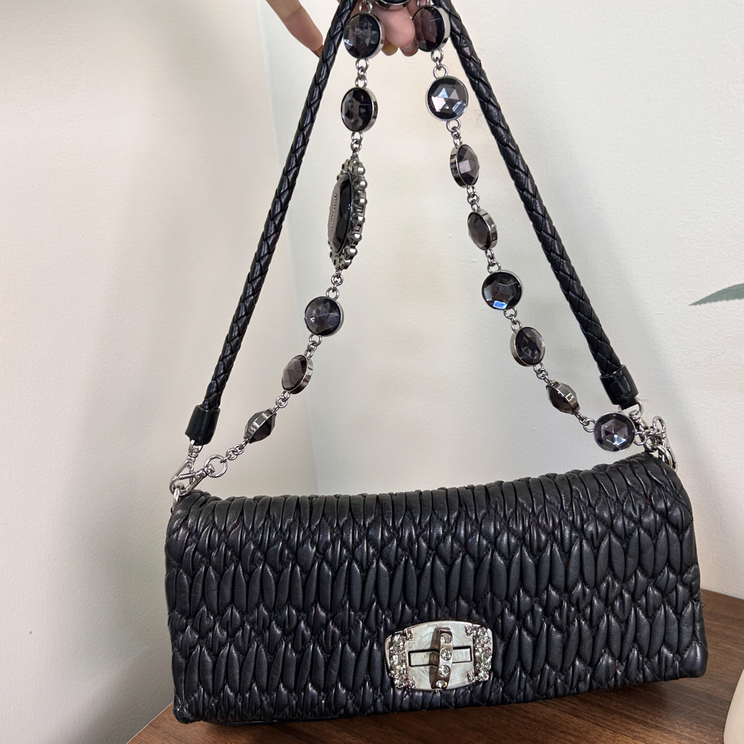 95新 LouisVuitton/路易威登 黑色宝石缪缪法棍腋下包