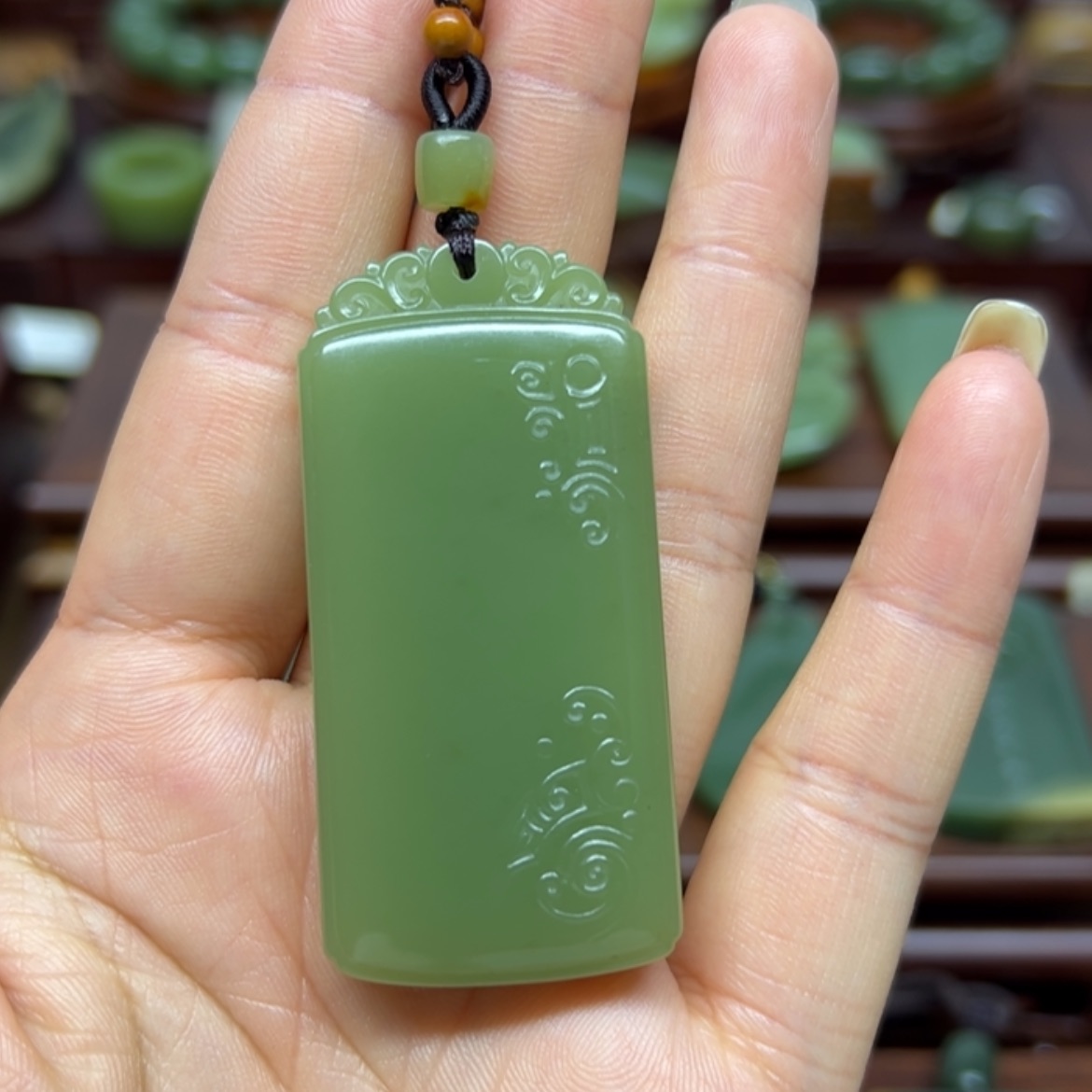 【闪购商品】颈饰未镶嵌岫岩老玉（透闪石质玉）胖*平安牌