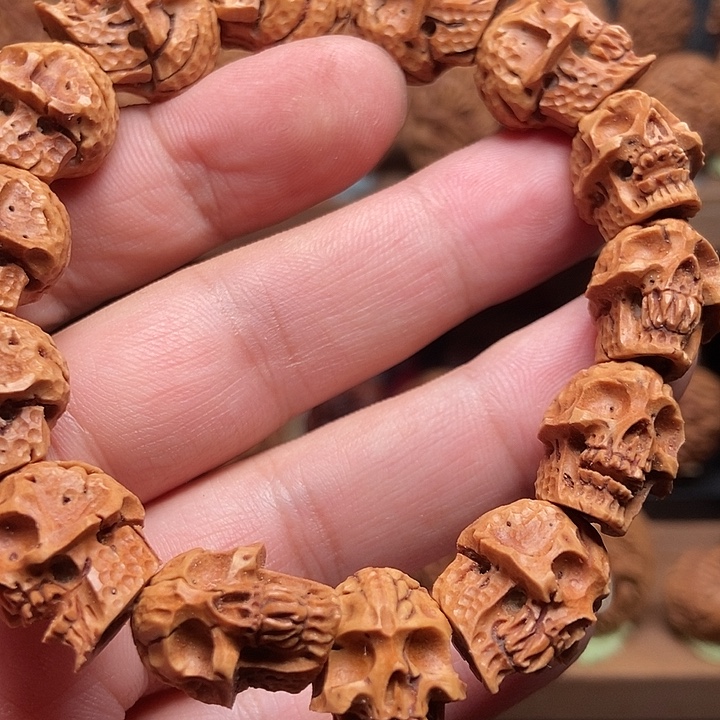 纯手工锤纹骷髅手串