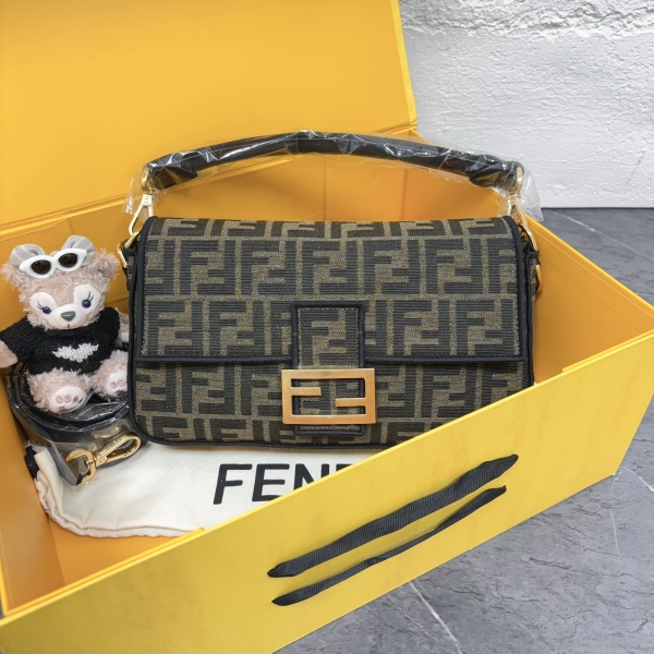 芬迪/95新/包包/250530XZ0016/C8875244996