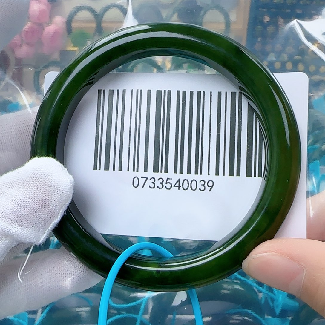 和田玉（碧玉）手镯未镶嵌微瑕59